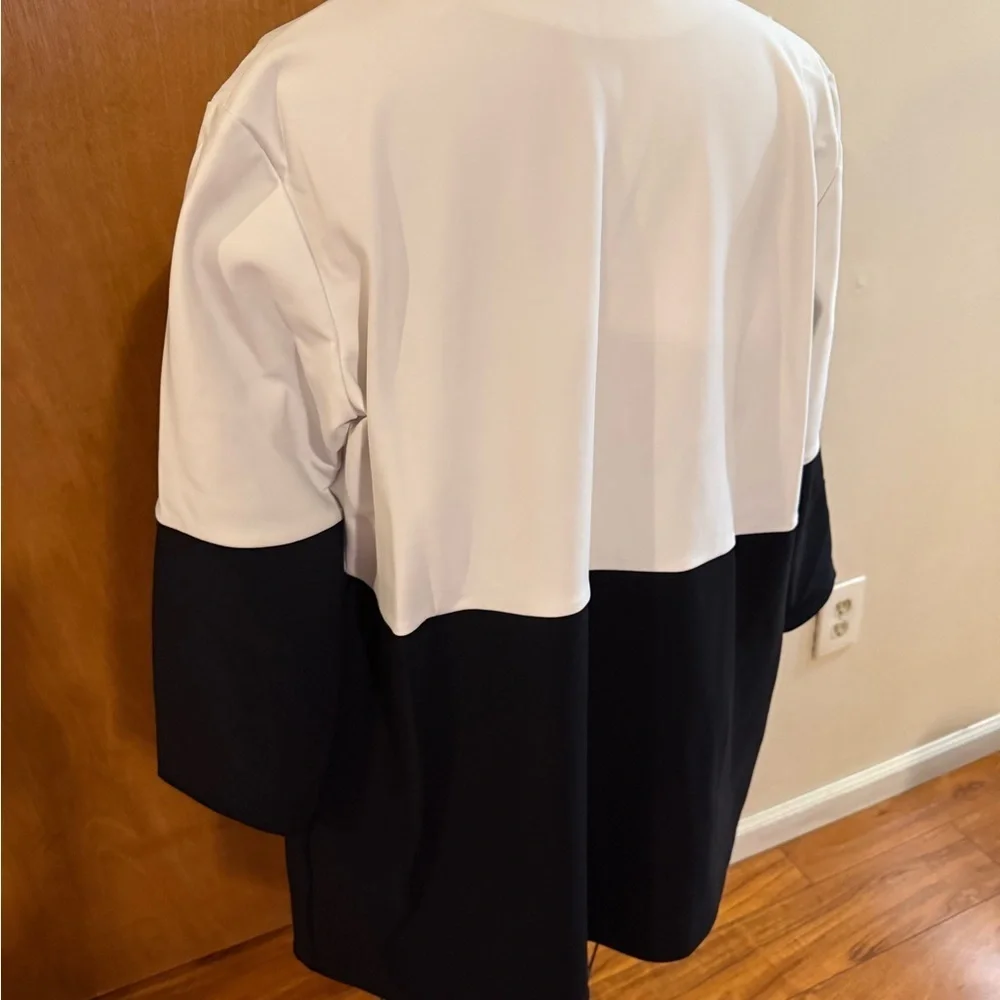 CHIARA BONI Elegant Black and White Women's Coat